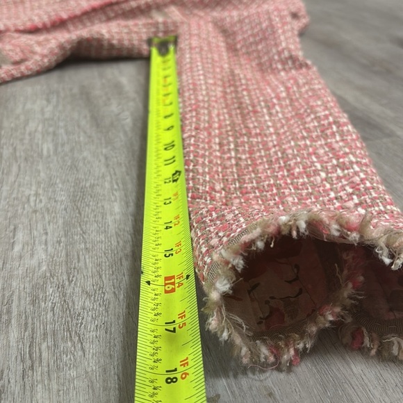 Elie Tahari Reversible Tweed & Silk Blazer – Estimated XS/Small - Picture 7 of 7